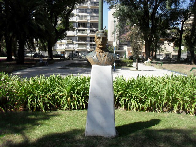 PLAZA EJERCITO DE LOS  ANDES